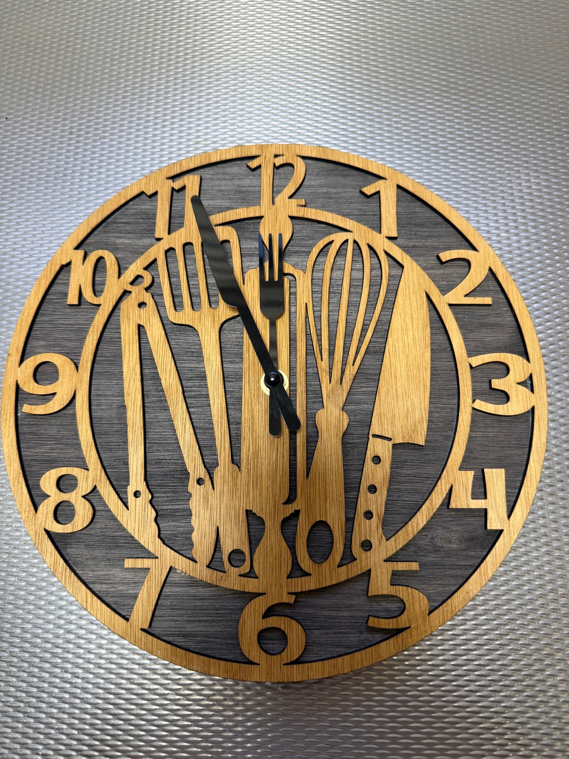 Keukenklok met Bestek Design - Houten Wandklok