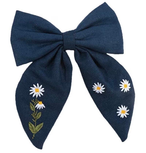 Daisy blue bow