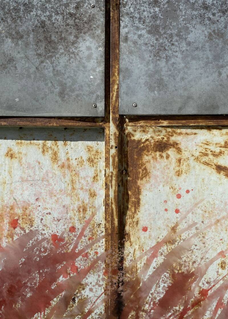 rusty-cross-with-red-paint-4-standard-518oxe.jpg