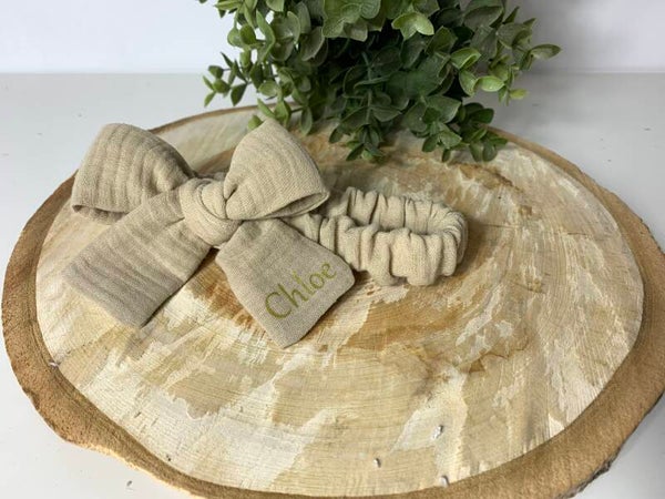 Lazo personalizado en cinta para el pelo