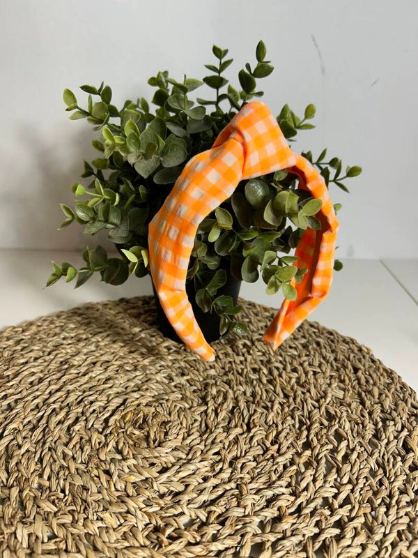 Diadema naranja fluor