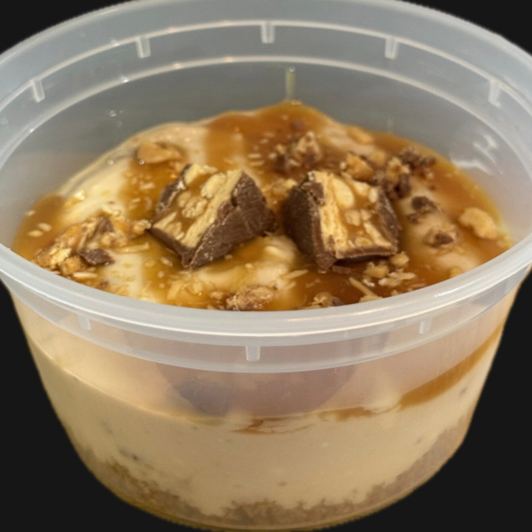 SNICKERS PROTEIN CHEESECAKE TUB