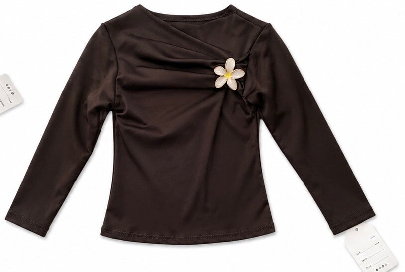 Half shoulder top choco met bloem