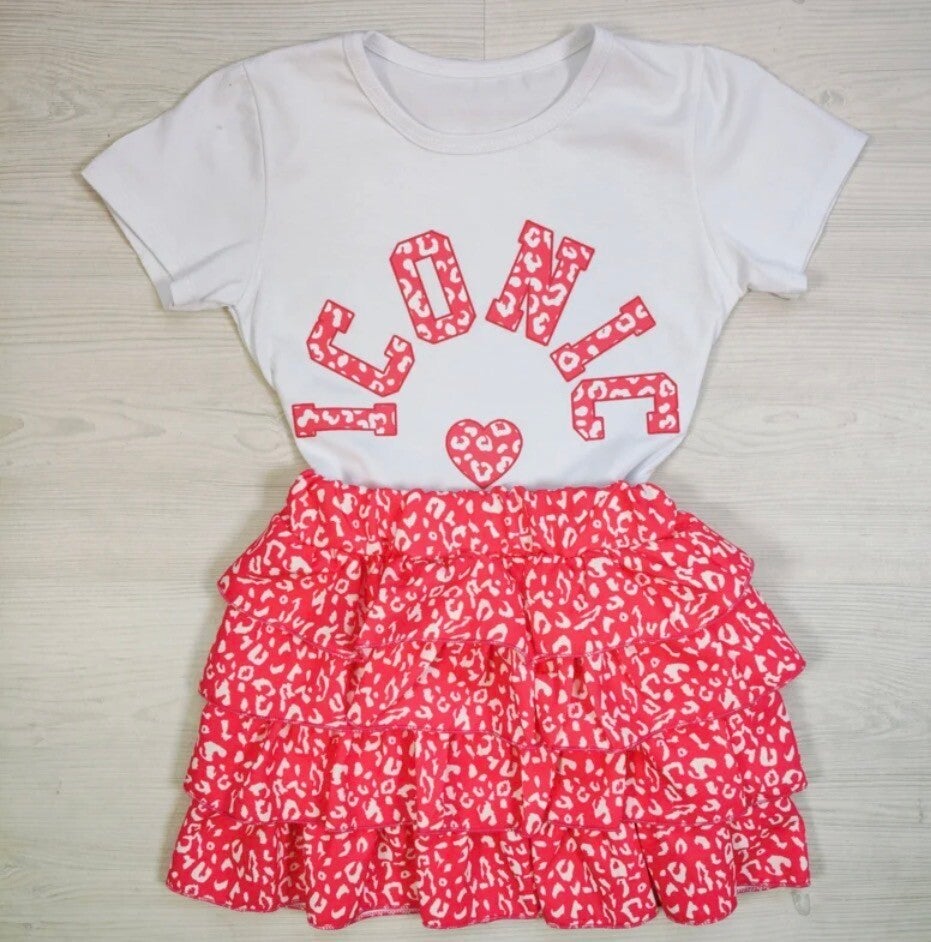 Iconiq pink ruffle set