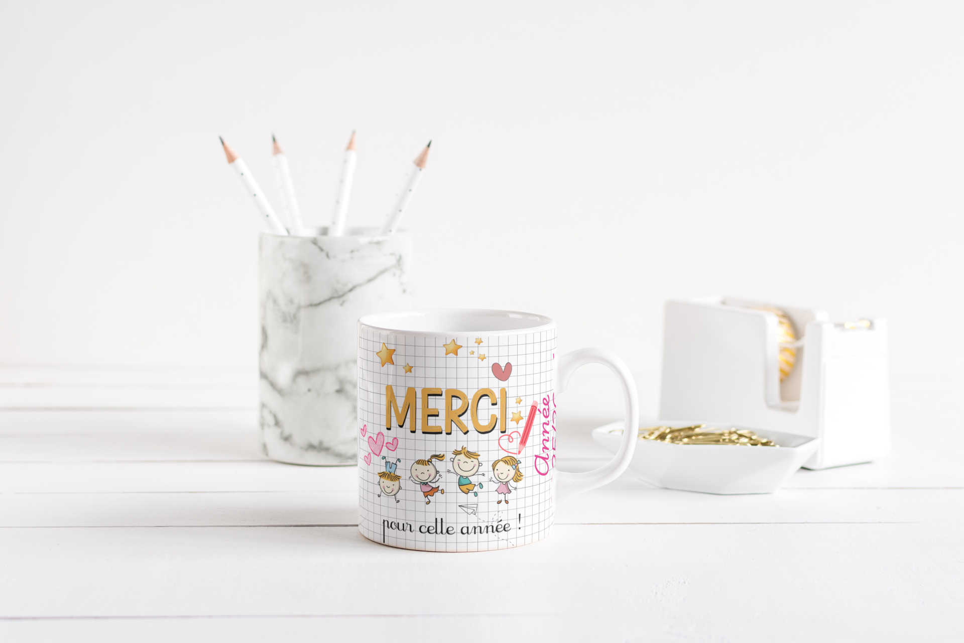 Mug fin d'année scolaire maitresse, mug AVS, mug ATSEM, mug AESH, mug directrice, mug enseignante, mug animatrice, mug institutrice,