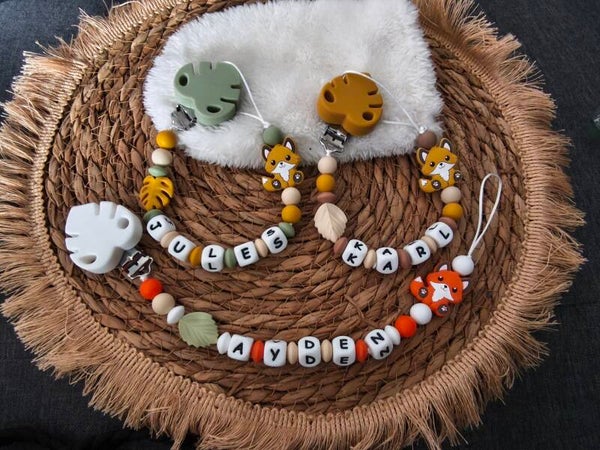 Attache tétine renard, attache sucette renard personnalisée, pacifier clip, Schnullerclip, attache tétine personnalisée prénom, attache stylos personnalisé infirmière infirmier,