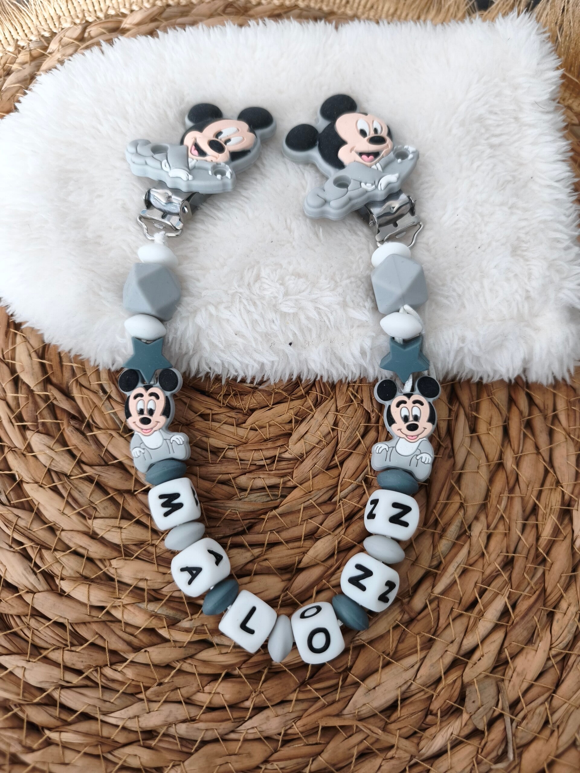 Attache doudou mickey gris, Attache doudou mickey baby bleu, personalized cuddly toy clip, personalisierter kuscheltier-Clip