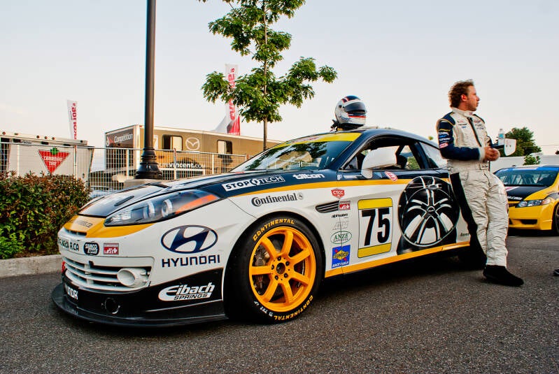 gt3r-042-standard.jpg