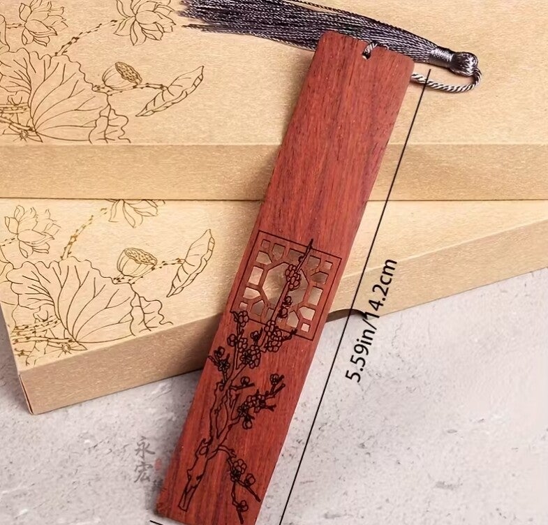 Marque pages en bois