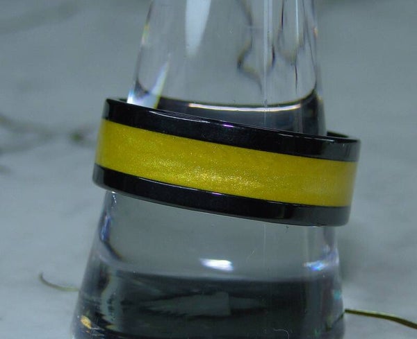 ELECTRIC YELLOW / schwarz