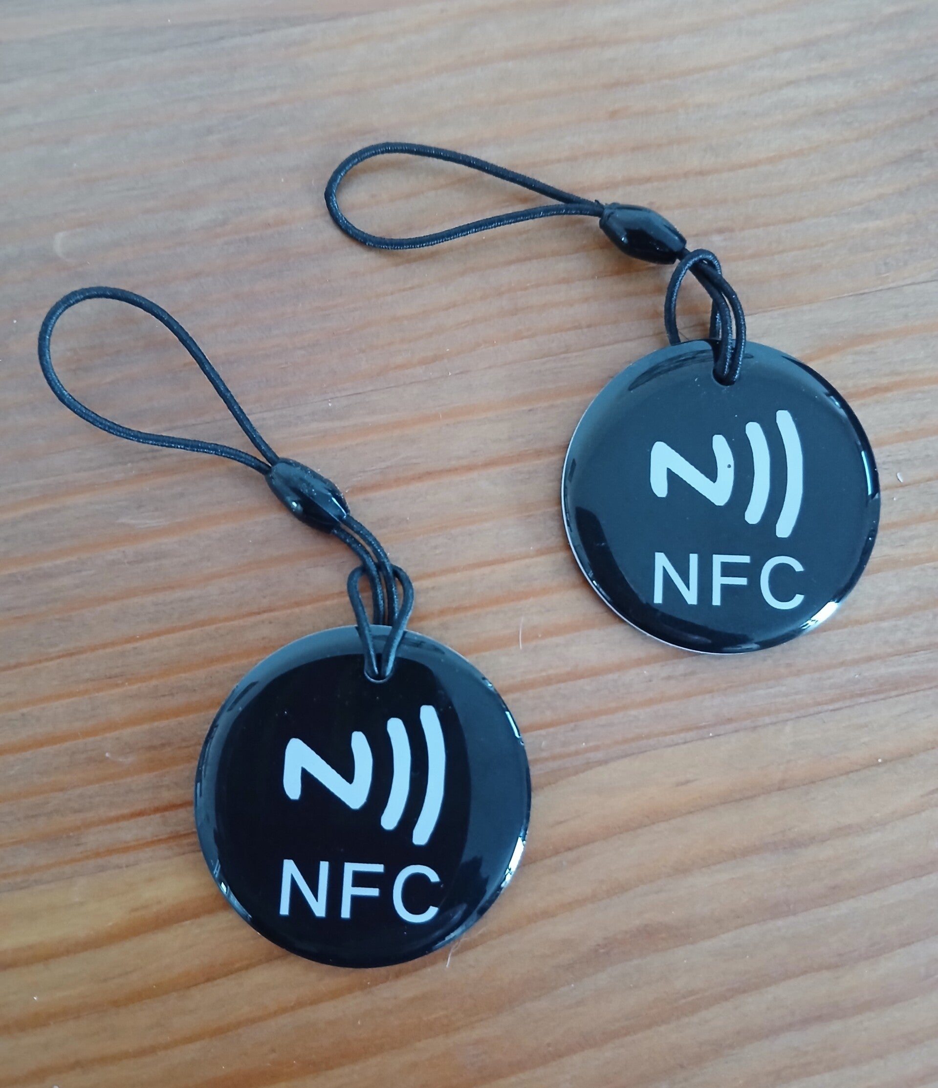 PET TAGS
