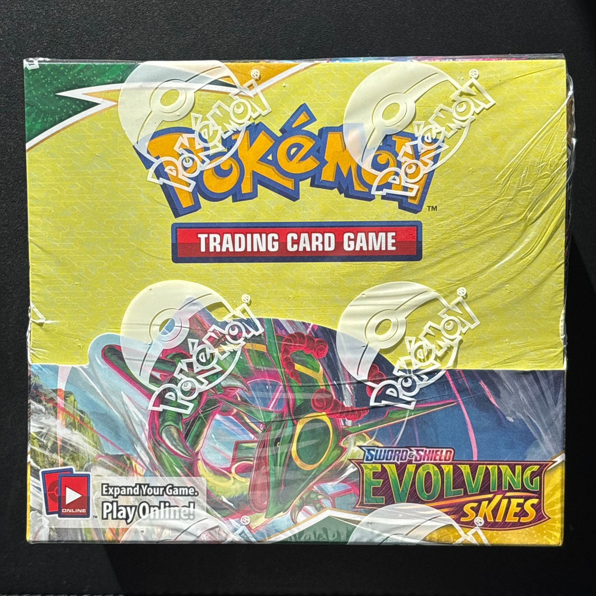 Pokemon Evolving Skies Booster Box (inclusief acryl)
