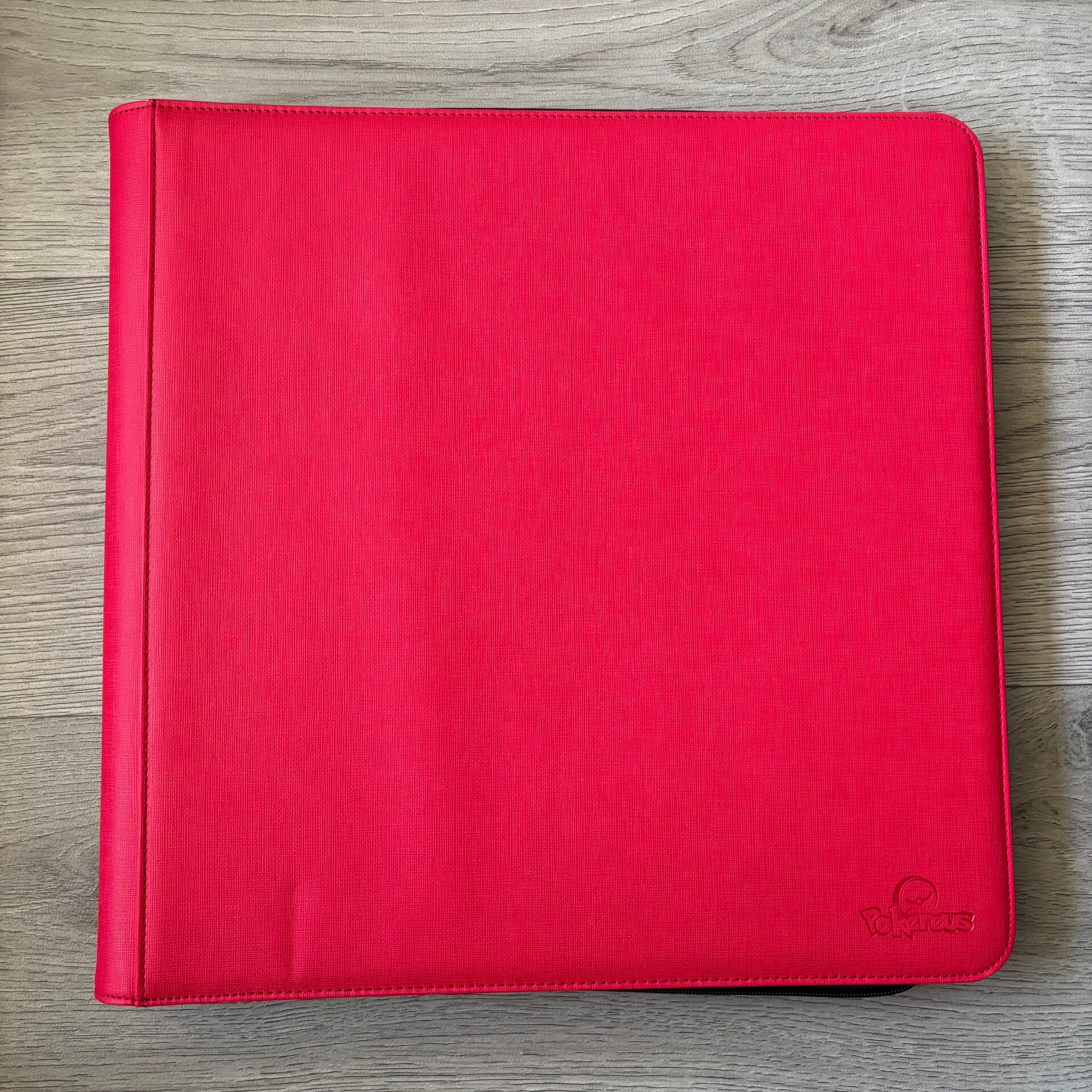 Toploader Album Rood 12-pocket met rits (licht gebruikt)