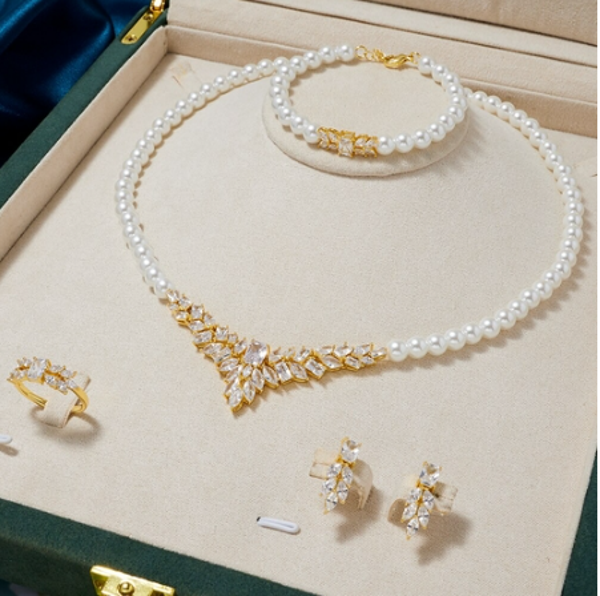 Cubic Zirconia Pearl Necklace Sets