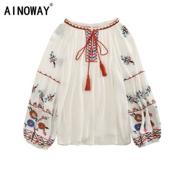 Vintage chic women Tassel bohemian floral embroidery Top
