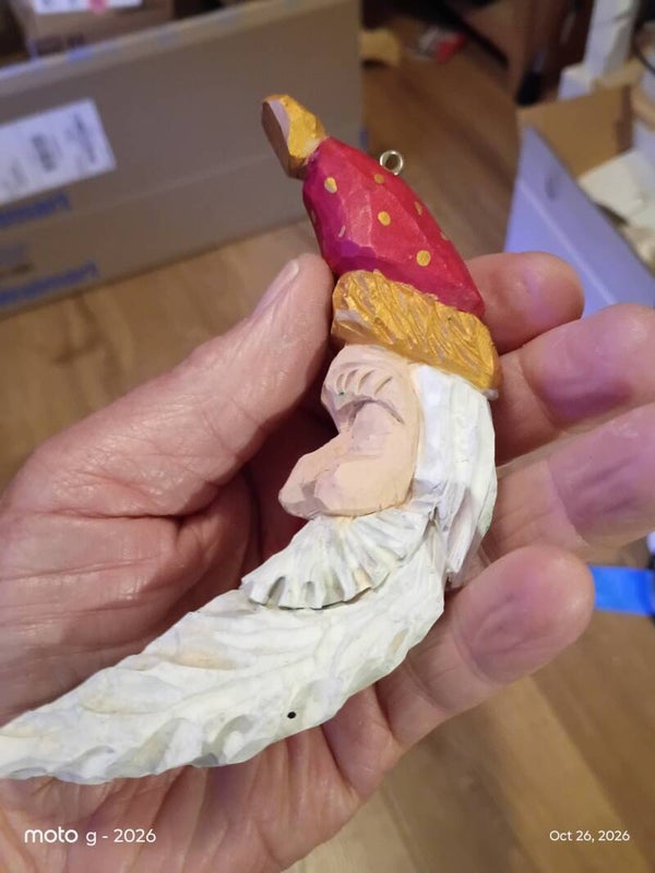 Half moon sleeping Santa red hat