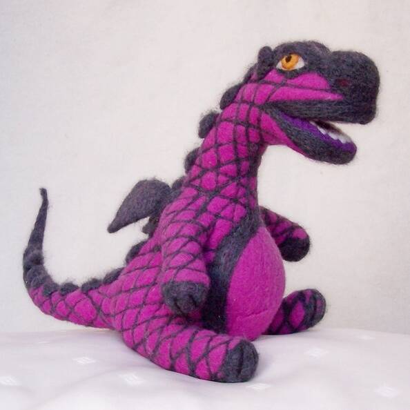 drache-magenta-hell-standard.jpg