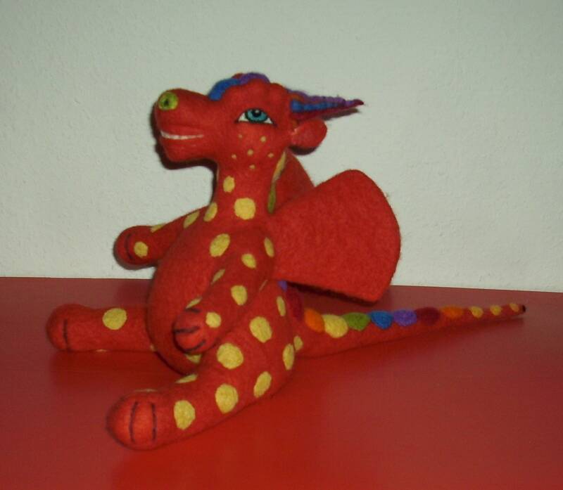 kurdrache-rot-b-standard.jpg