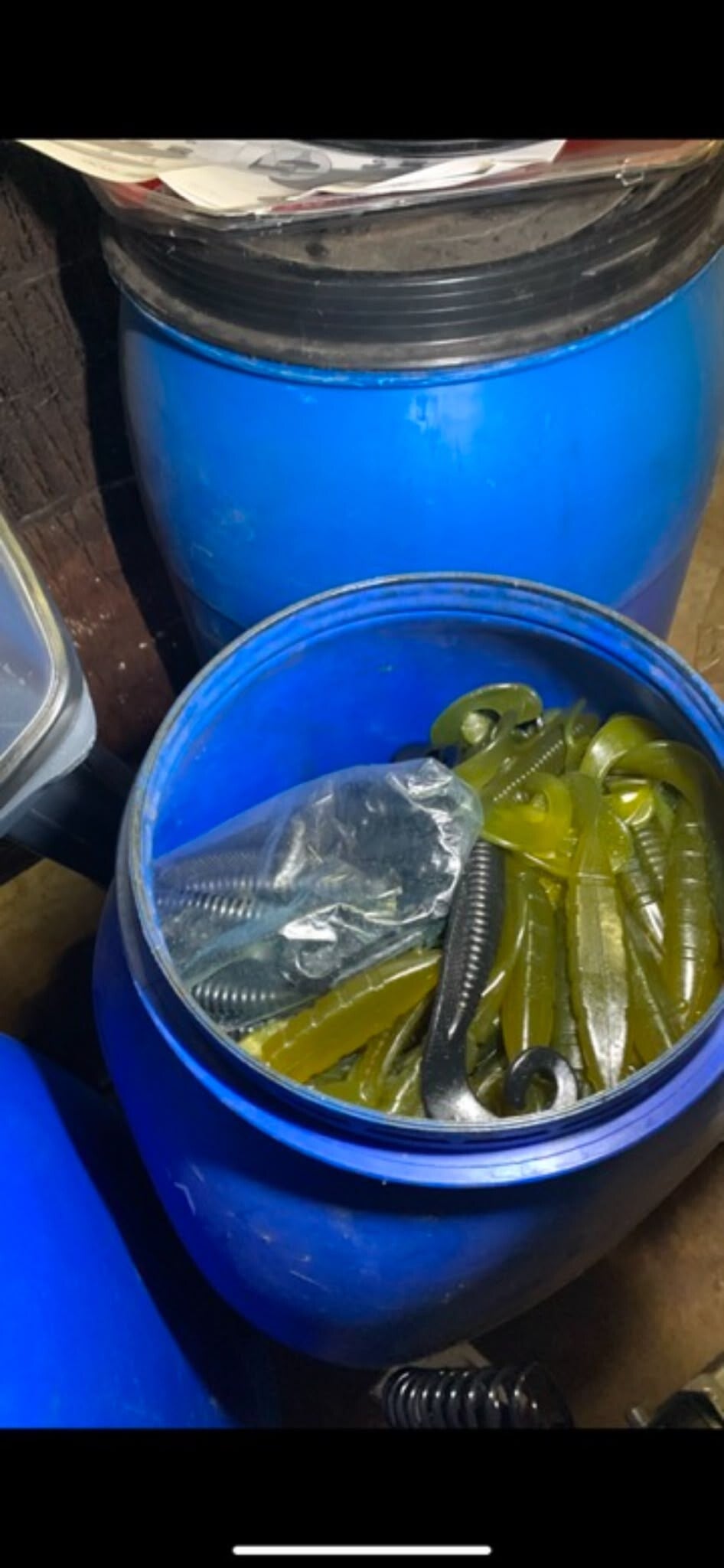 Bulk Softbait Mix Donker & Olijf – 5 stuks