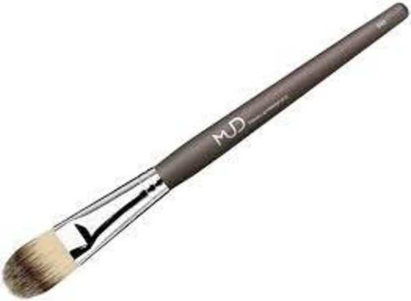 Mud #940 Foundation Brush