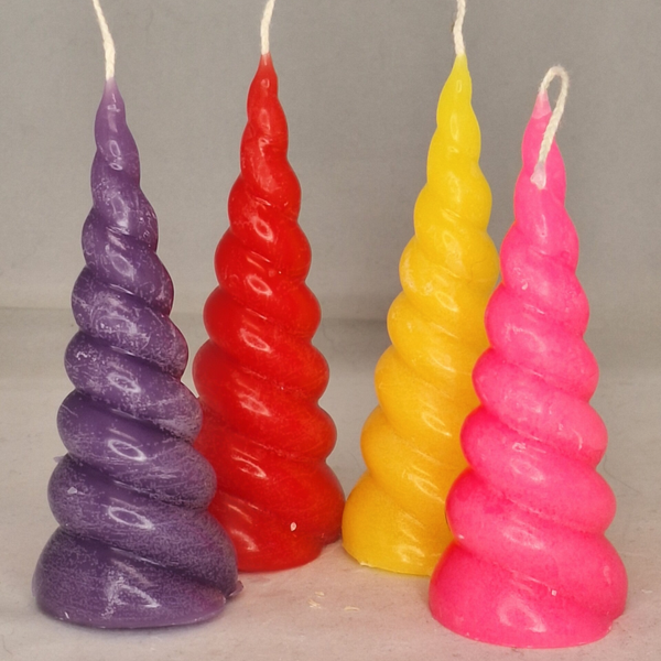 Gedraaide kaars (eenhoorn-hoorn)