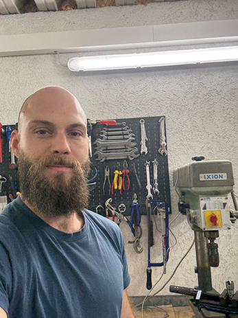 Neudenau  Neuenstadt am Kocher  Neuenstein  E-Scooter Reparatur Reifenwechsel Platte Reifen Scooter-Ersatzteile Ersatzteile Austausch Motor Accu Bremsen Display Lenksäule Gelenk Stossdämpfer Gabel Räder Reifen Schlauch Bremsanlage Elektrik Fehlermeldung