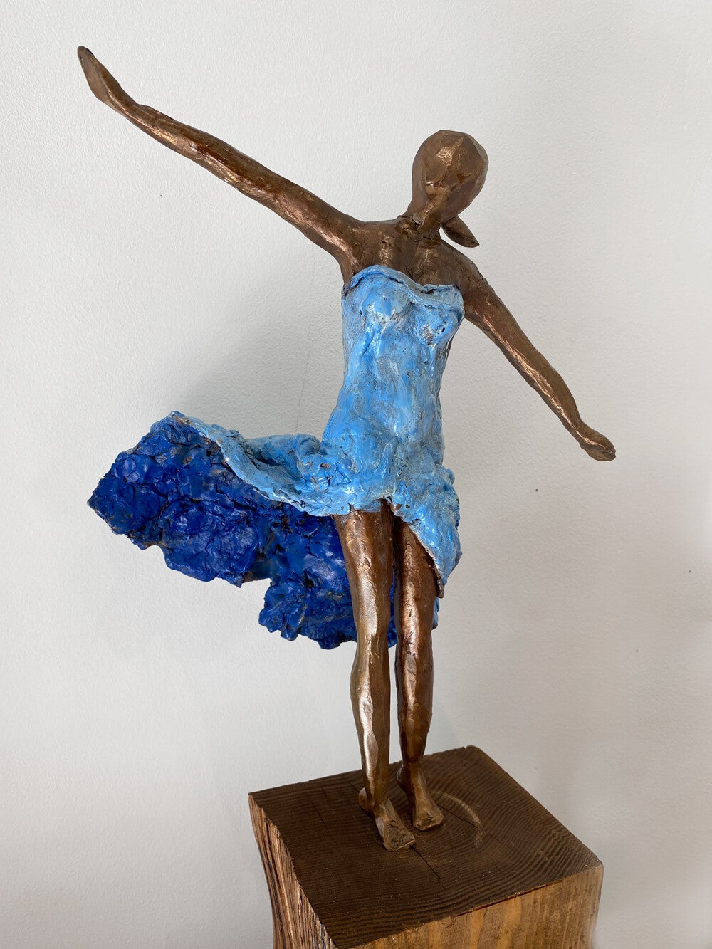 Wind beneath my skirt