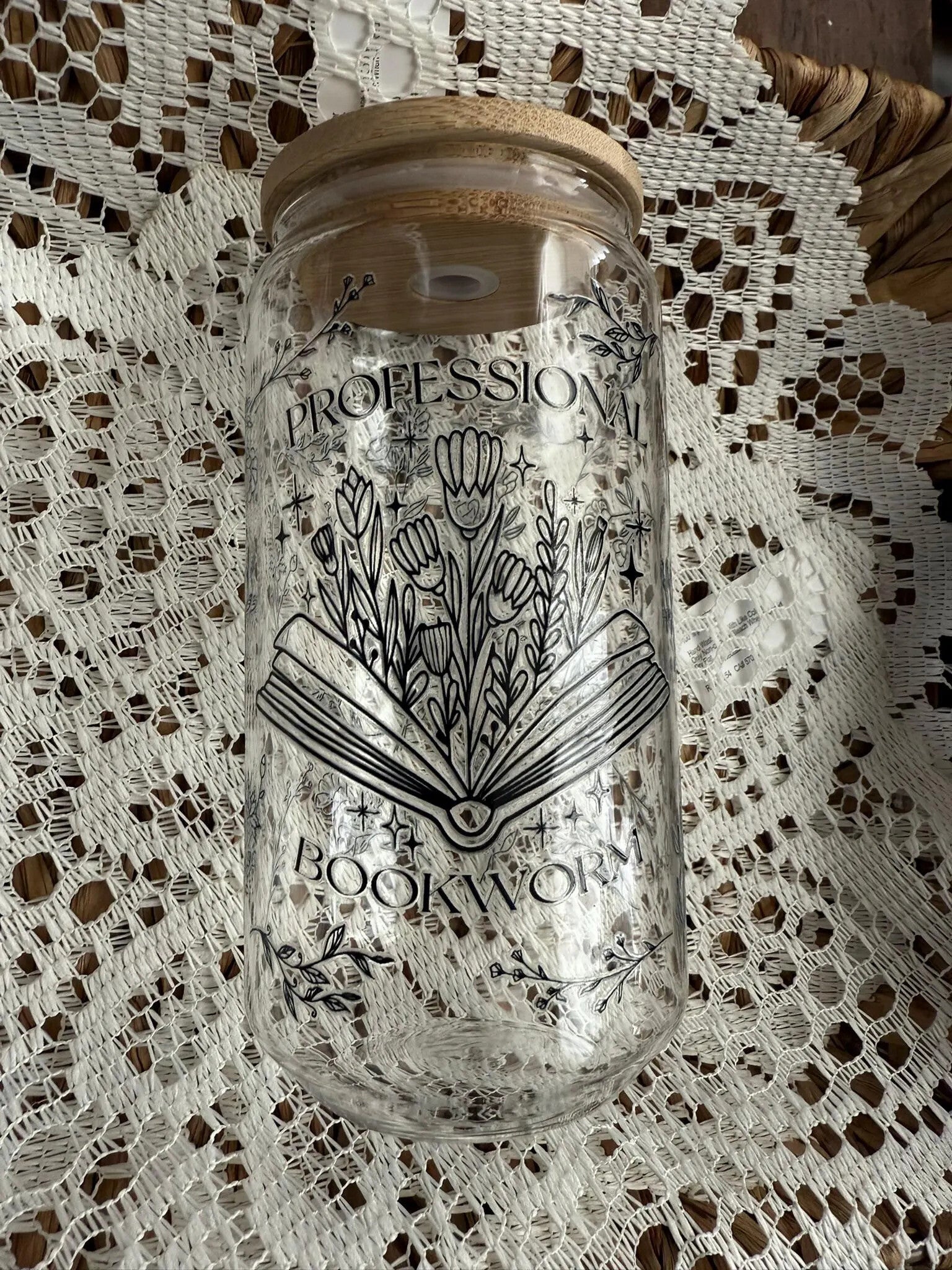 Bookworm Glass Can