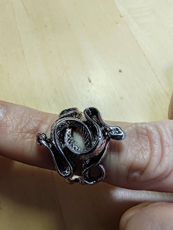 Bague double serpent enroulée