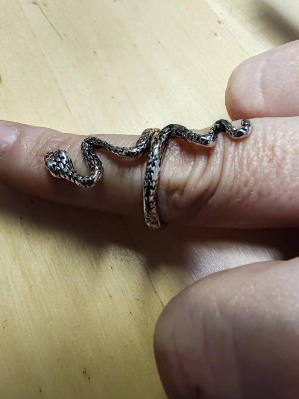 Bague serpent