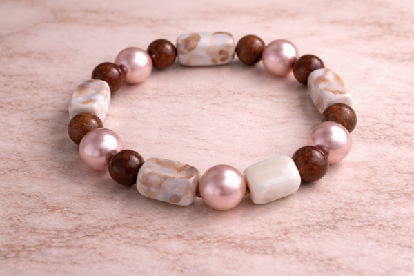 “Caramel Marble” Armband – Parelglans & Marmerlook Kralen