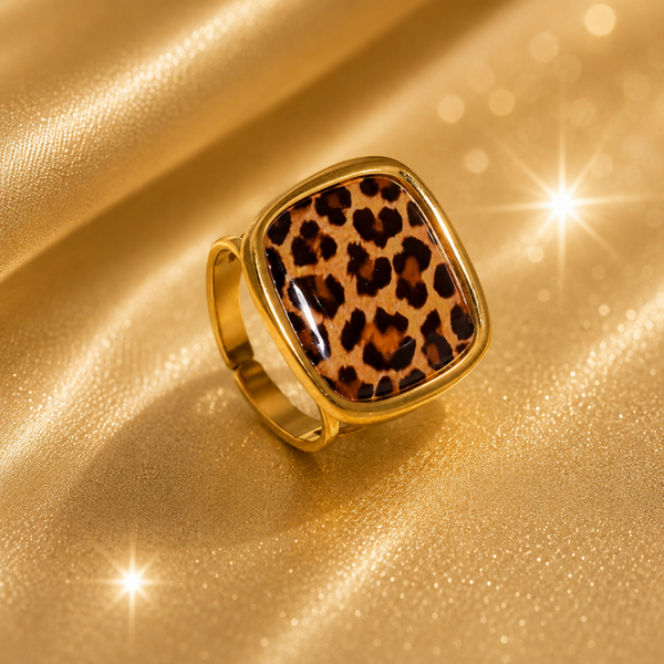 Golden Leopard Glam Ring – Adjustable Statement Ring