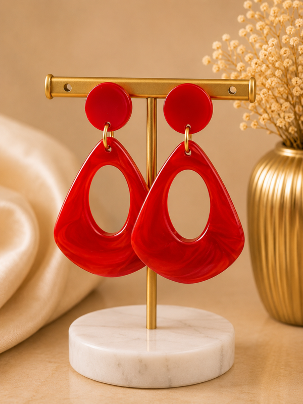 Rouge Lumière Oorbellen – Contemporary Elegance