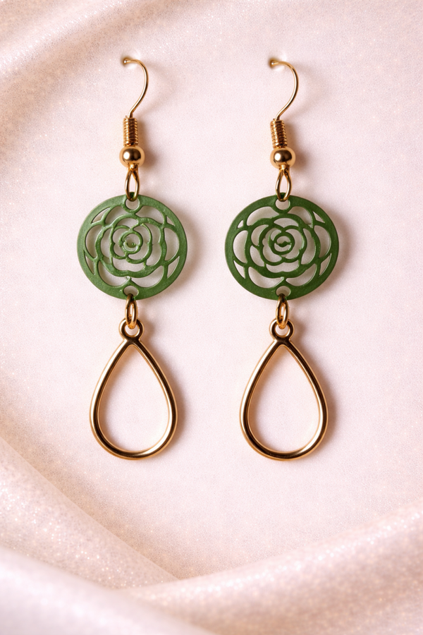 Boho Oorbellen met Groene Roos & Druppelvorm