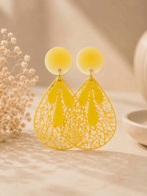 Sunny Lace Drop Earrings