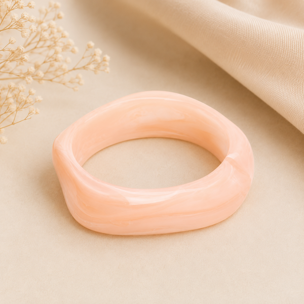Resin Bangle Light Peach | Elegante Kunsthars Armband