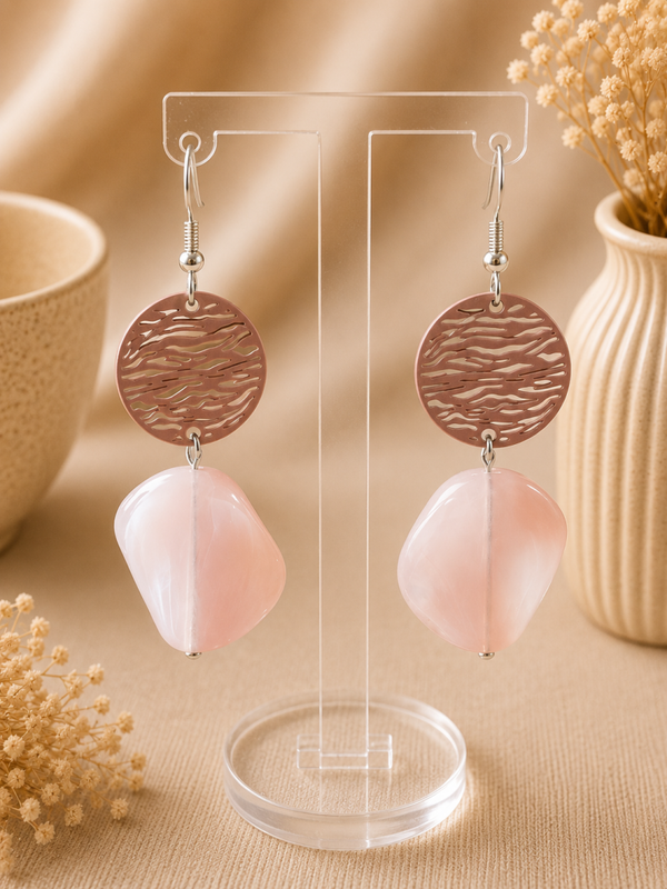 Rosé Blush – Oorbellen met zachtroze hanger