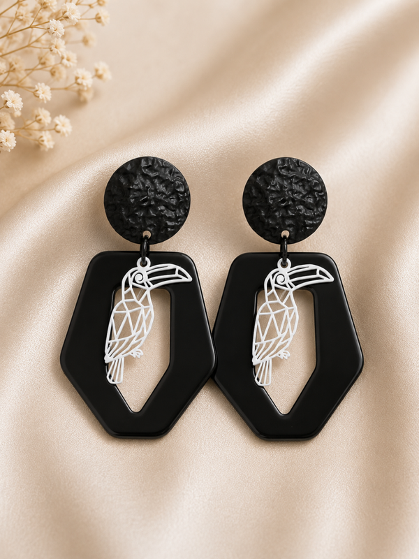 Midnight Toucan – Handgemaakte Statement Oorbellen