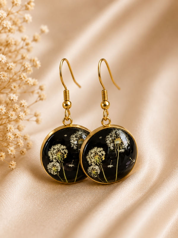 Noir Fleur – Elegante Bloemenoorbellen