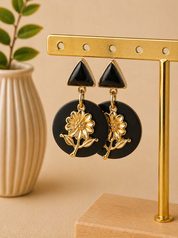 Zwart-Gouden Bloem Oorbellen – Elegant & Trendy (ca. 4 cm)
