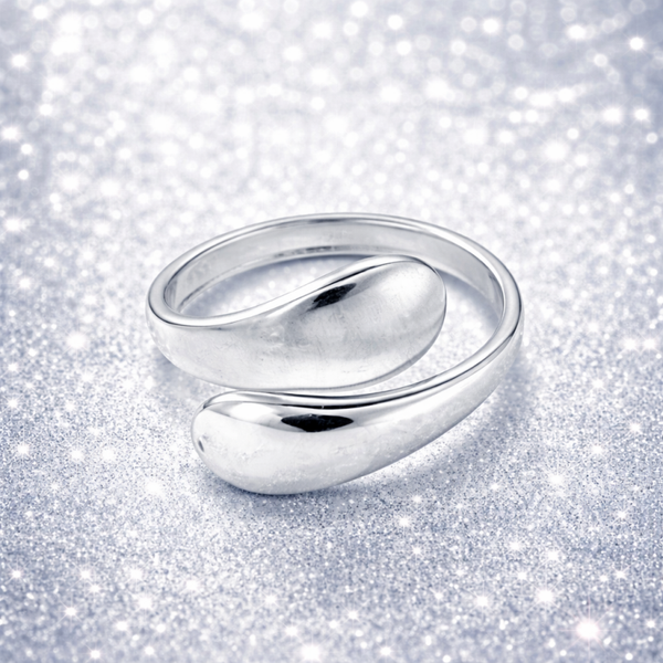 Drop Flow Ring – Zilverkleurige Open Ring met Druppel Design (RVS, Verstelbaar)