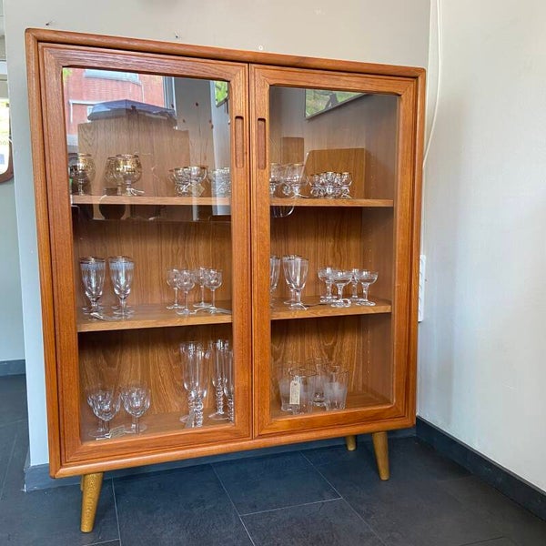 Vintage Deens Design Vitrinekast