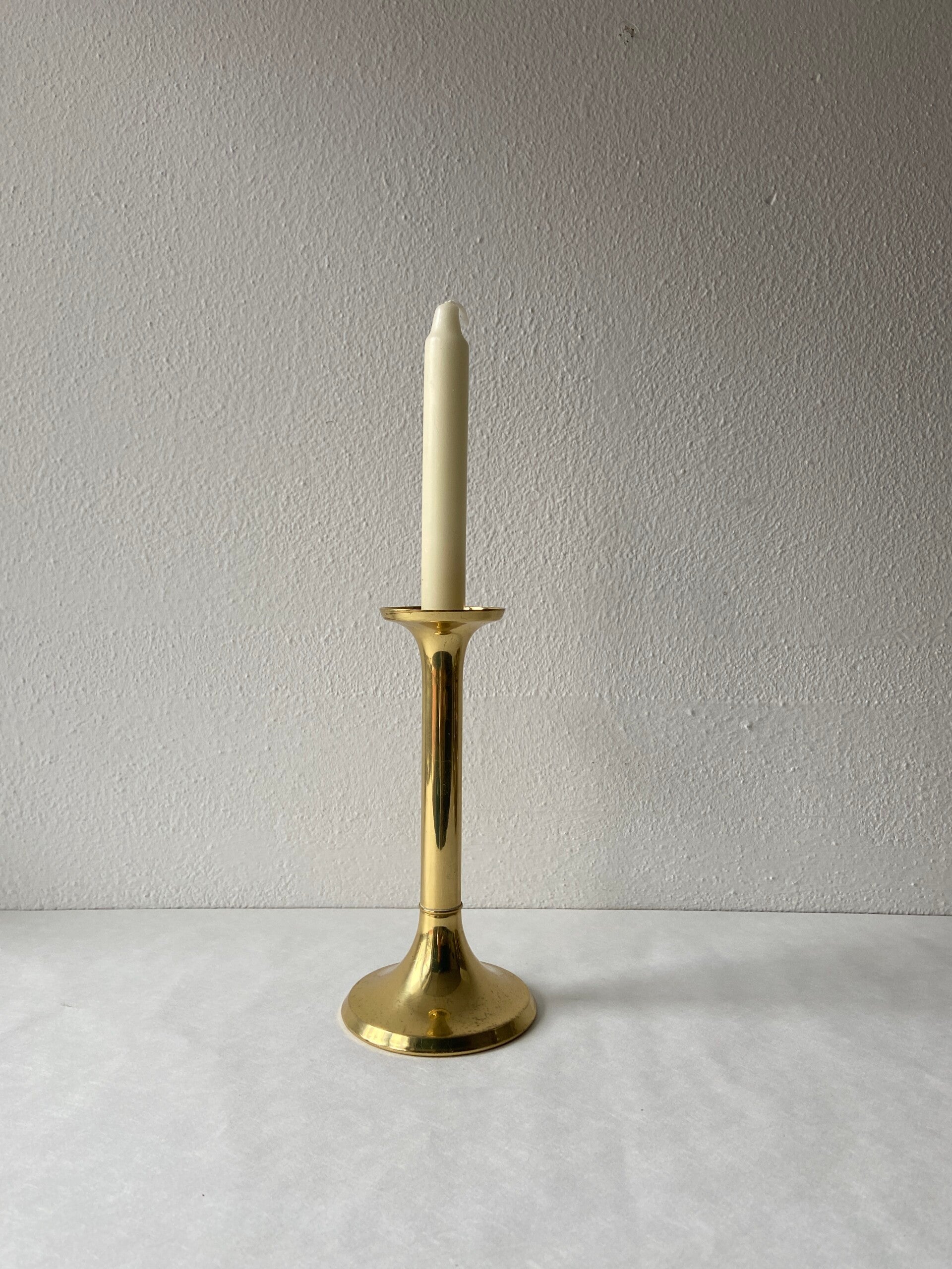 Deense messing design kandelaar van Harnisch