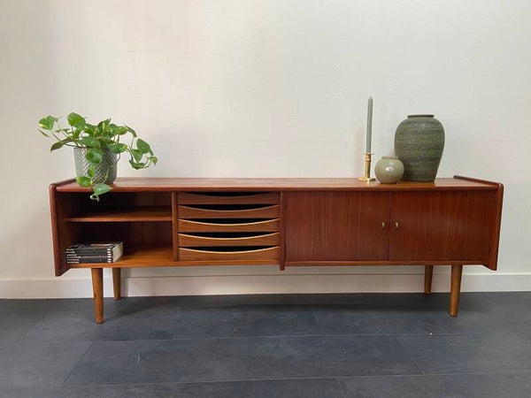 Vintage Deens teak dressoir met bargedeelte