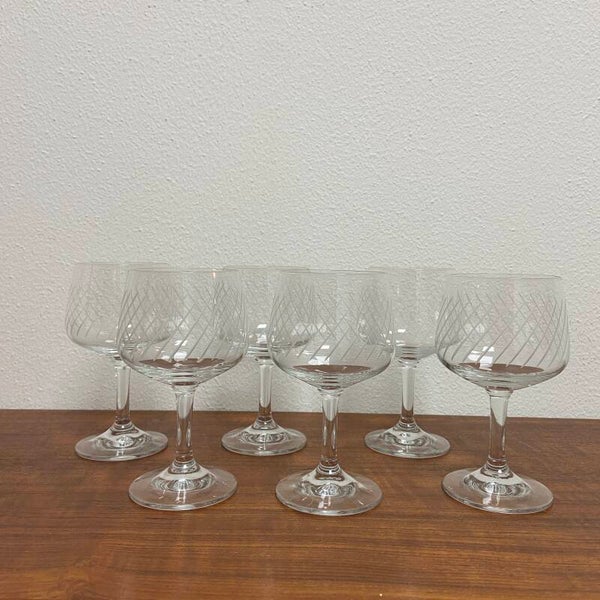 Set van 6 kleine vintage wijnglazen/likeurglazen met geëtst glas