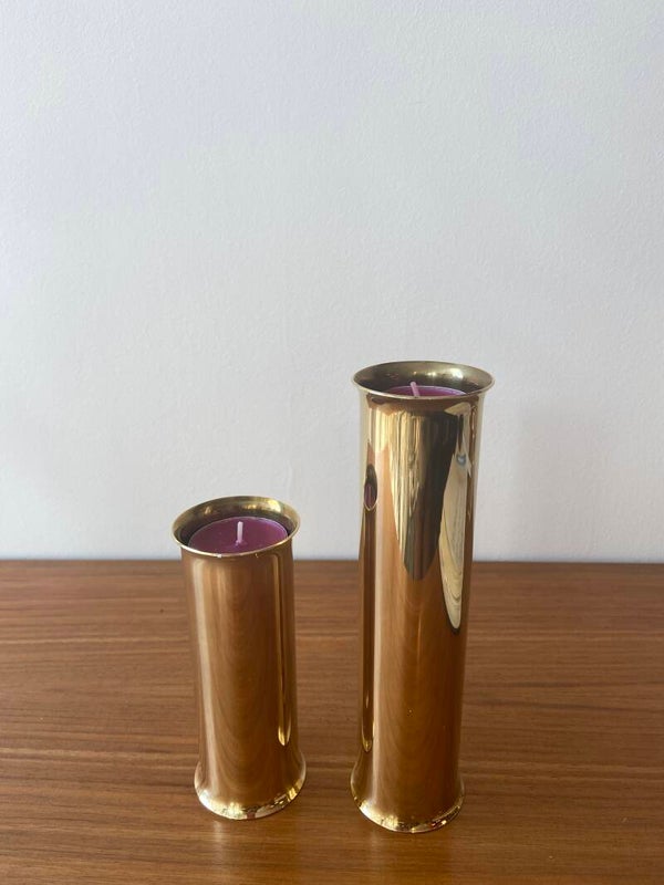 Set van 2 Deense vintage cilindrische messing kandelaren