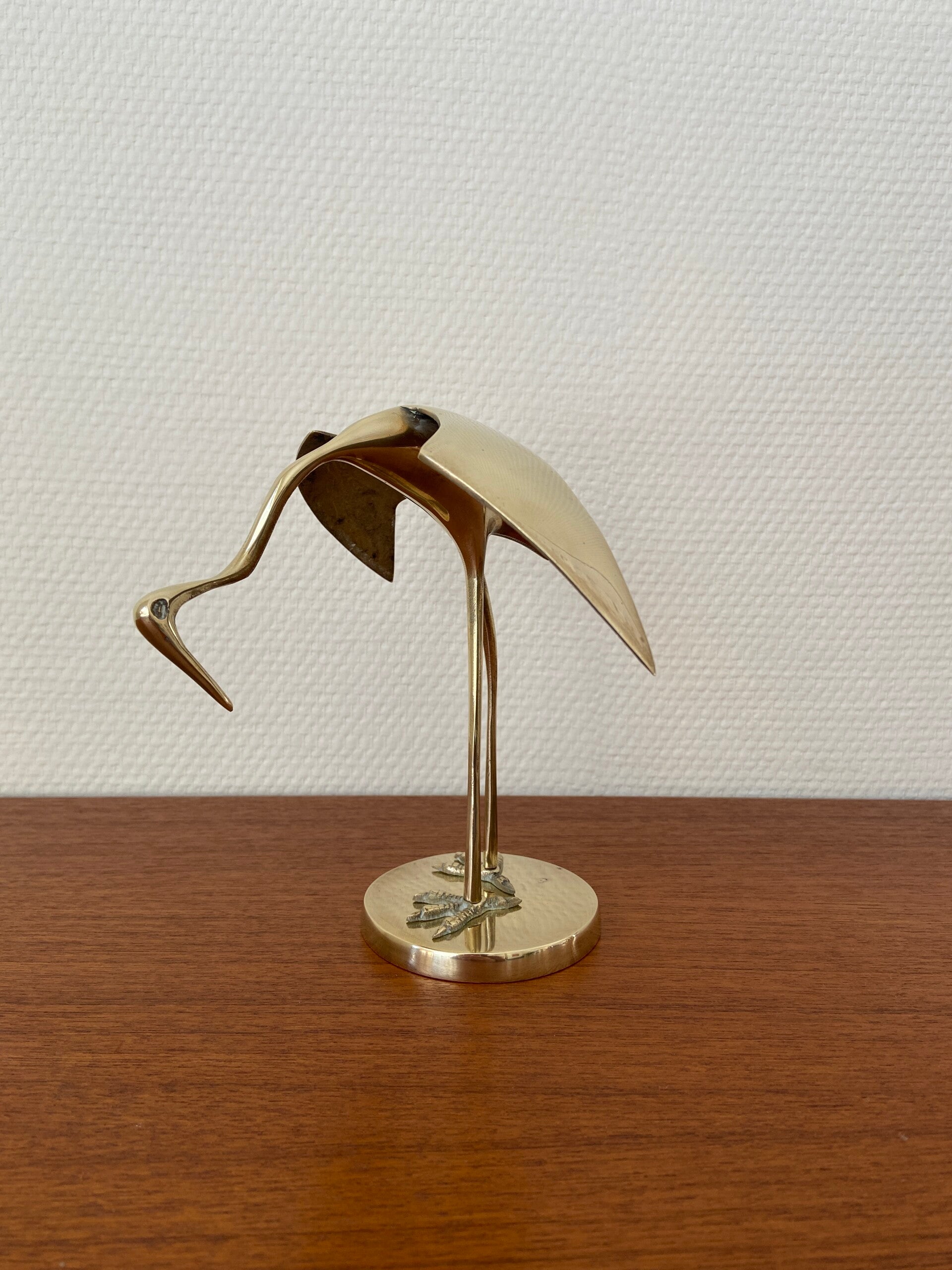 Messing kraanvogel, gebogen houding (nr 1)