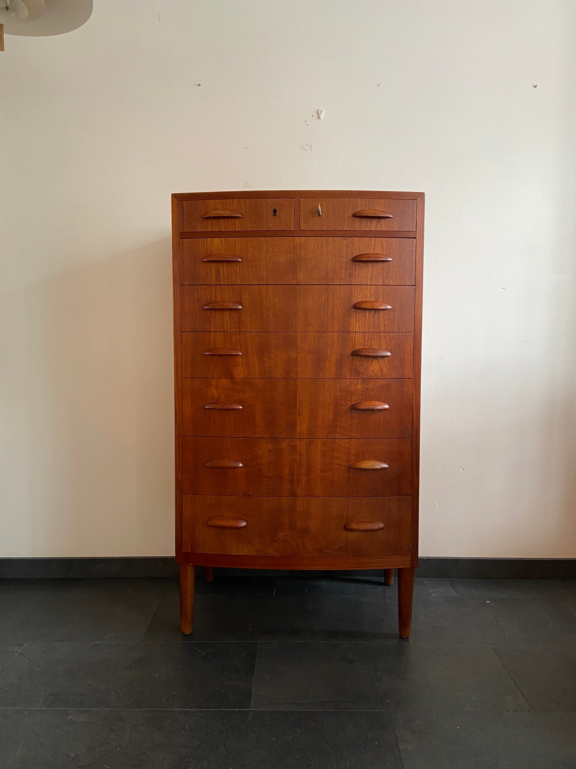 Vintage Deense ladekast met 8 laden