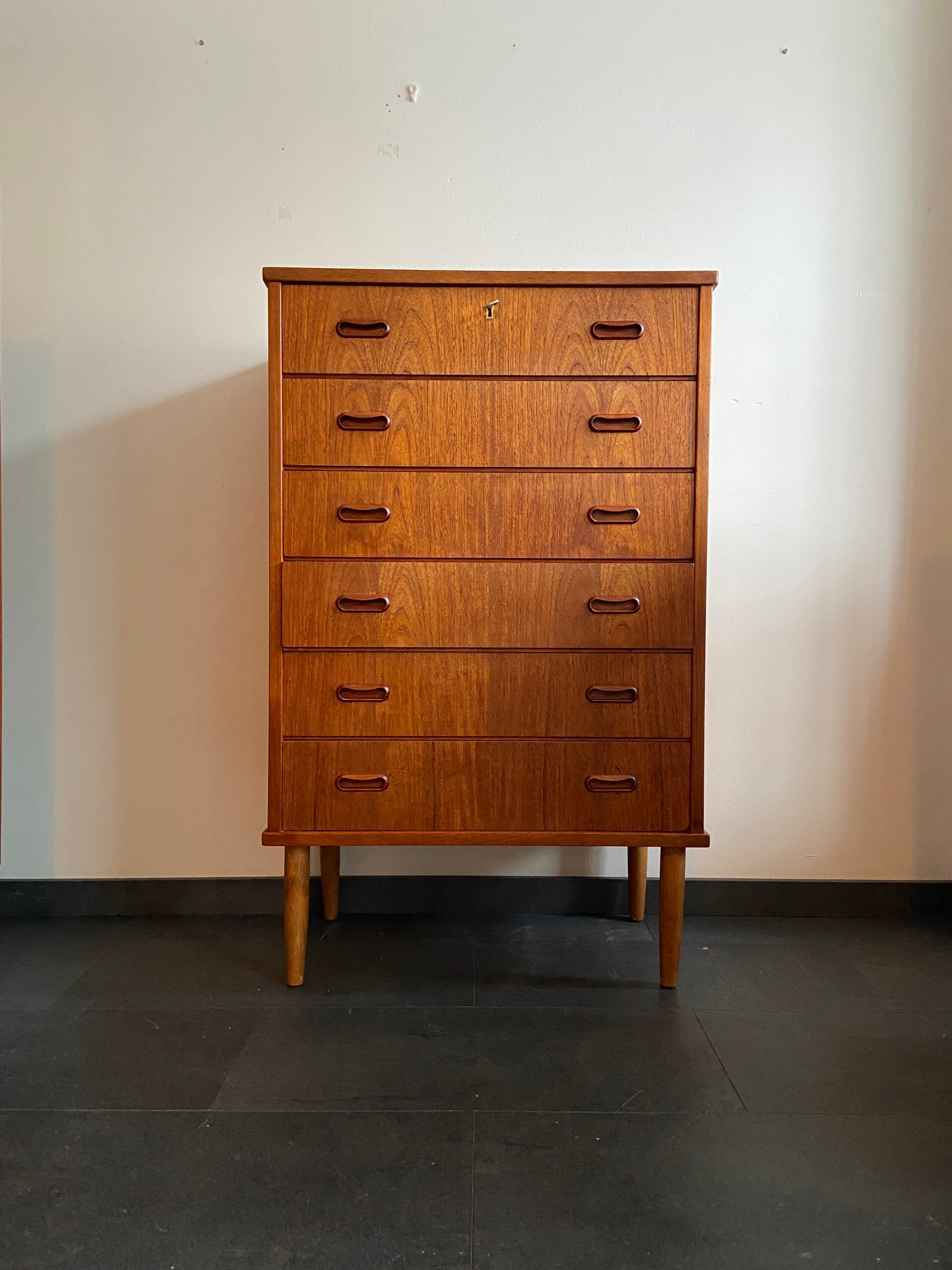 Vintage ladekast met 6 laden