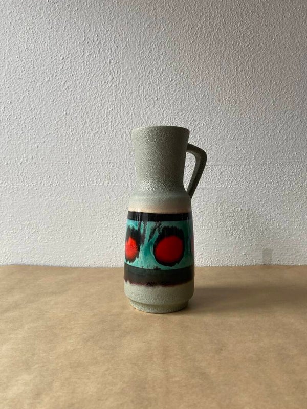 West Germany Bay vaas 267-20
